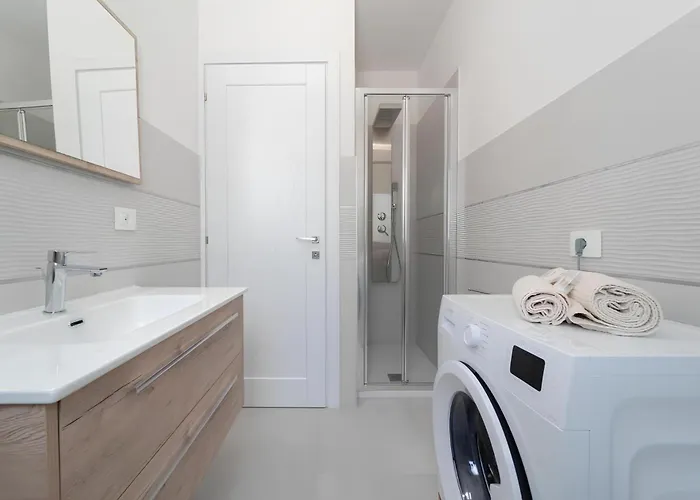 Luxi By Ng Collection